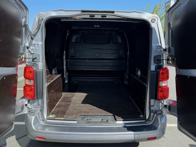Opel Vivaro Pack Business 2.0 BlueHDI 150ch BVM6 - Utilitaire d’occasion disponible chez Opel à Yvetot 76