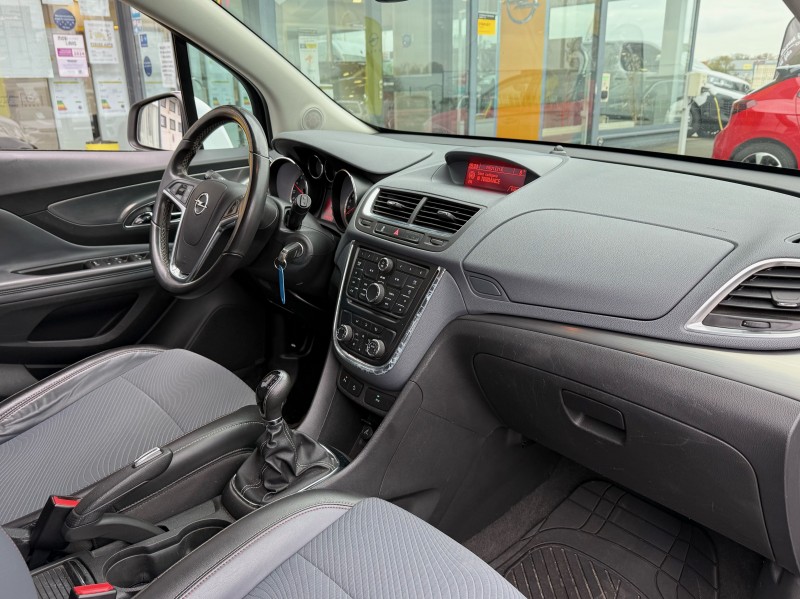 Opel Mokka Cosmo 1.4 Turbo 140ch - Véhicule d’occasion pas cher garantie 6 mois avec attelage disponible chez Opel à Yvetot
