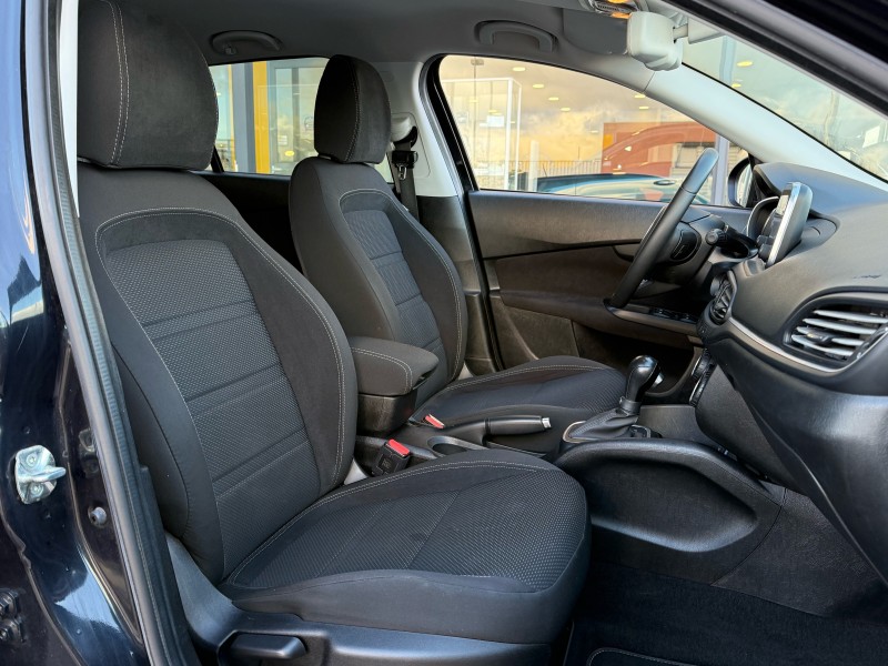 Fiat Tipo SW LOUNGE 1.6 Multijet 120ch DCT - Véhicule d’occasion diesel boîte automatique disponible chez Opel à Yvetot
