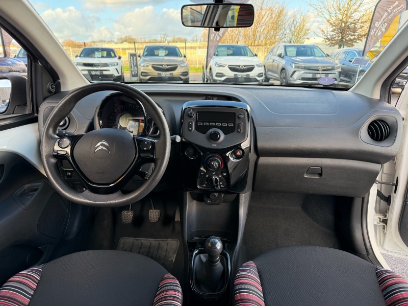 Citroën C1 Feel 1.2 72ch 3p - Véhicule d’occasion petit budget disponible chez Opel Buquet à Yvetot 76