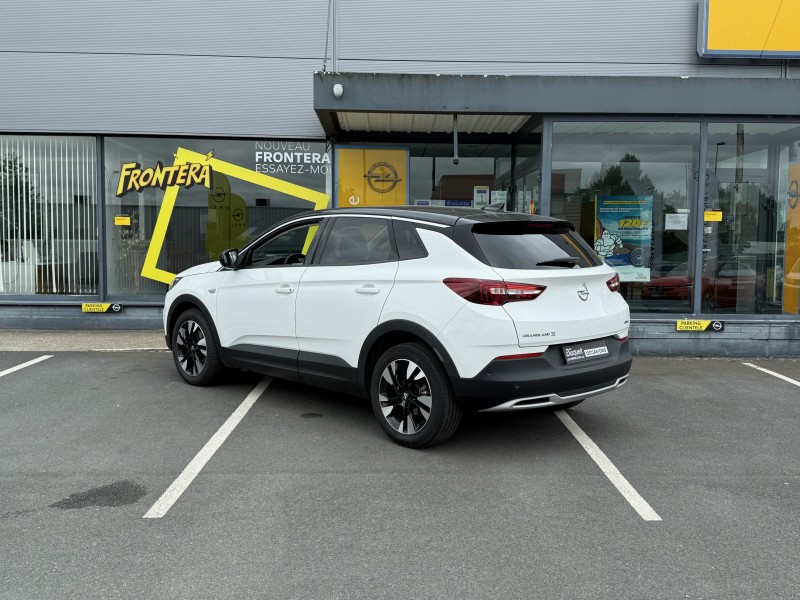Opel Grandland X Design Line 1.2 Turbo 130ch BVM6 - SUV familial essence boîte manuelle disponible chez Opel à Yvetot 76