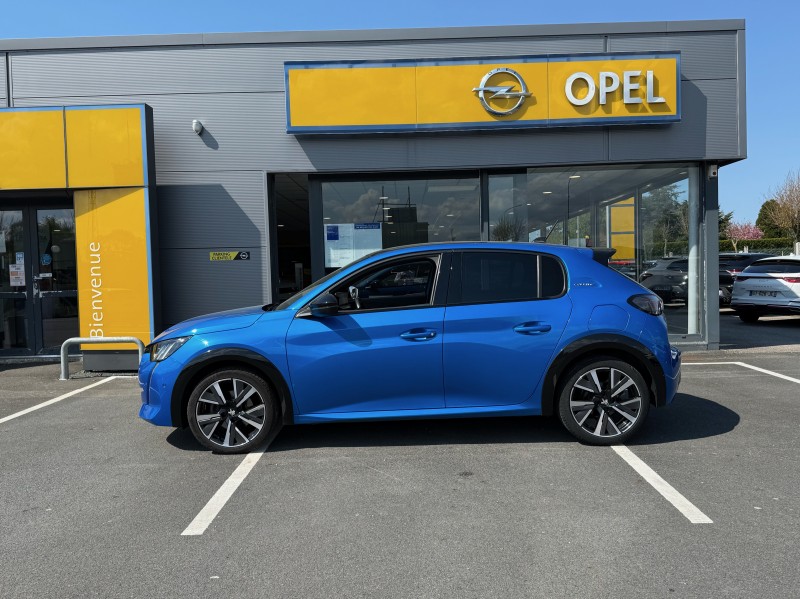 Peugeot 208 GT-Line 1.2 PureTech 130ch EAT8 - Citadine d’occasion avec toit panoramique disponible chez Opel à Fécamp 76