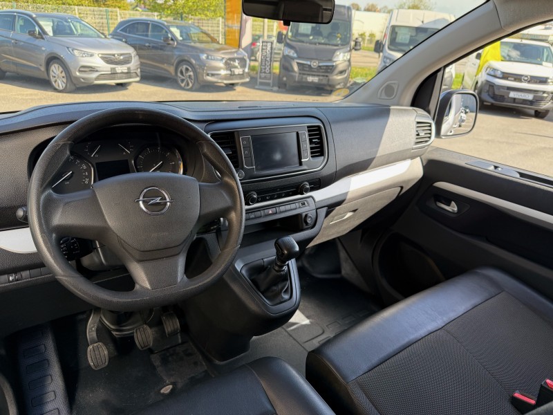 Opel Vivaro Pack Business 2.0 BlueHDI 150ch BVM6 - Utilitaire d’occasion disponible chez Opel à Yvetot 76