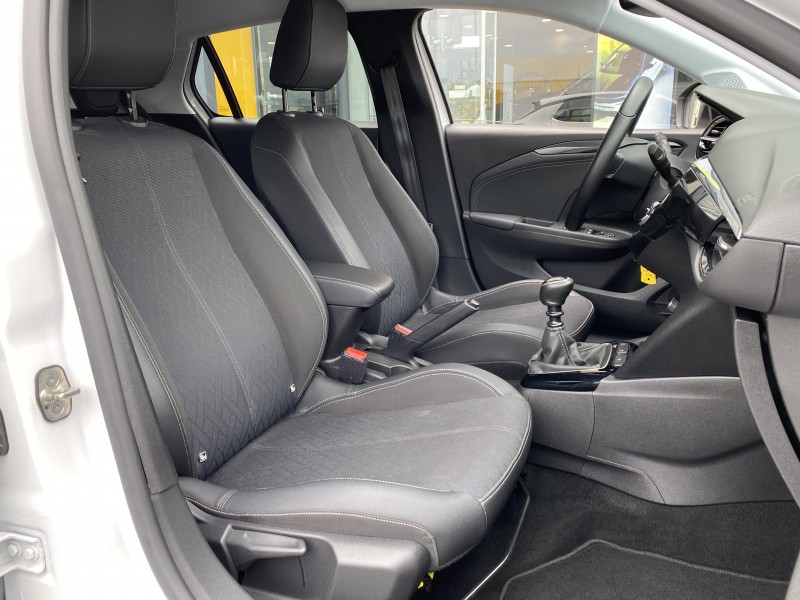 Opel Corsa Élégance 1.2 Turbo 100ch - Citadine d’occasion bien équipée disponible immédiatement dans vos concessions Opel Buquet