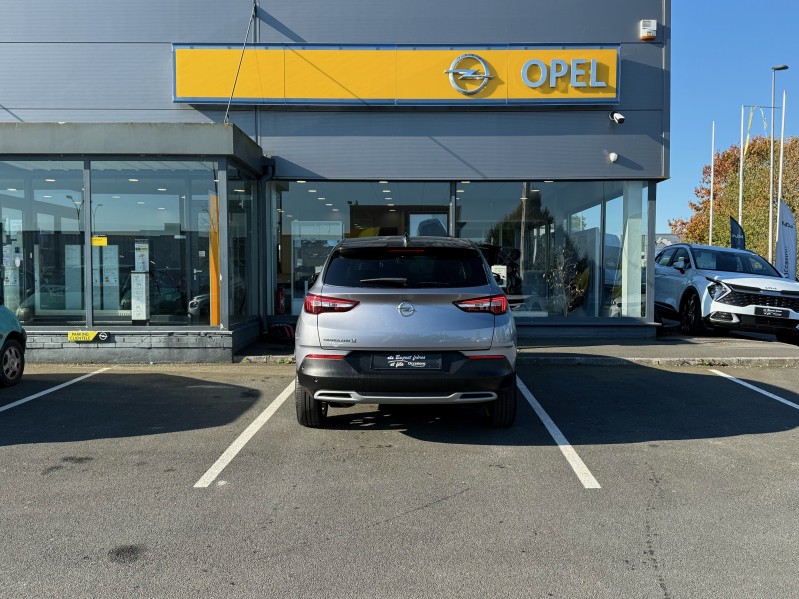 Opel Grandland X Ultimate 1.2 Turbo 130ch BVA8 - SUV d’occasion avec peu de kilomètres disponible immédiatement dans vos établissements Buquet Frères & Fils