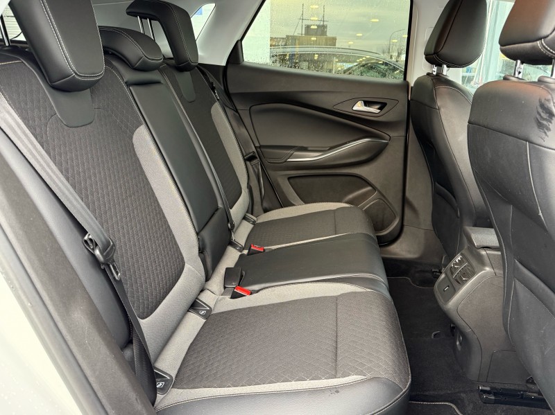 Opel Grandland X Innovation 1.6 Diesel 120ch - Véhicule d’occasion familial petit budget disponible chez Opel Buquet à Fécamp