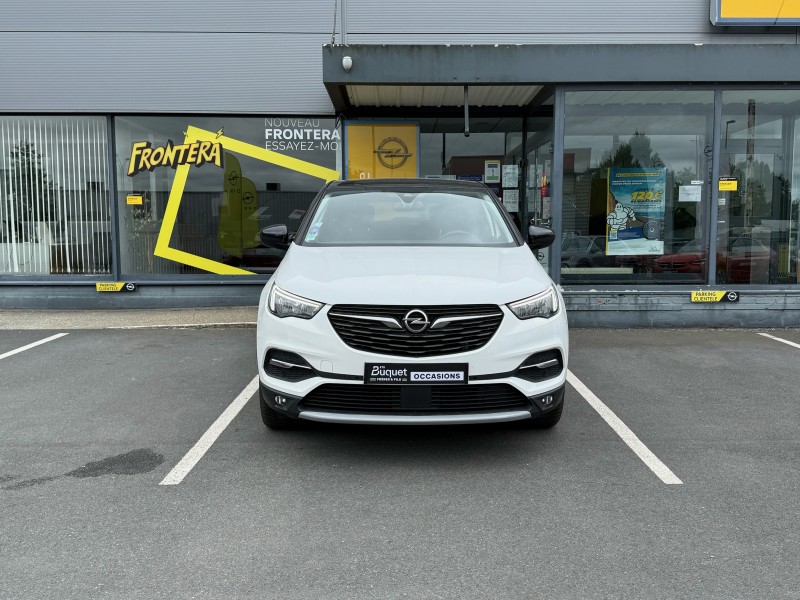 Opel Grandland X Design Line 1.2 Turbo 130ch BVM6 - SUV familial essence boîte manuelle disponible chez Opel à Yvetot 76