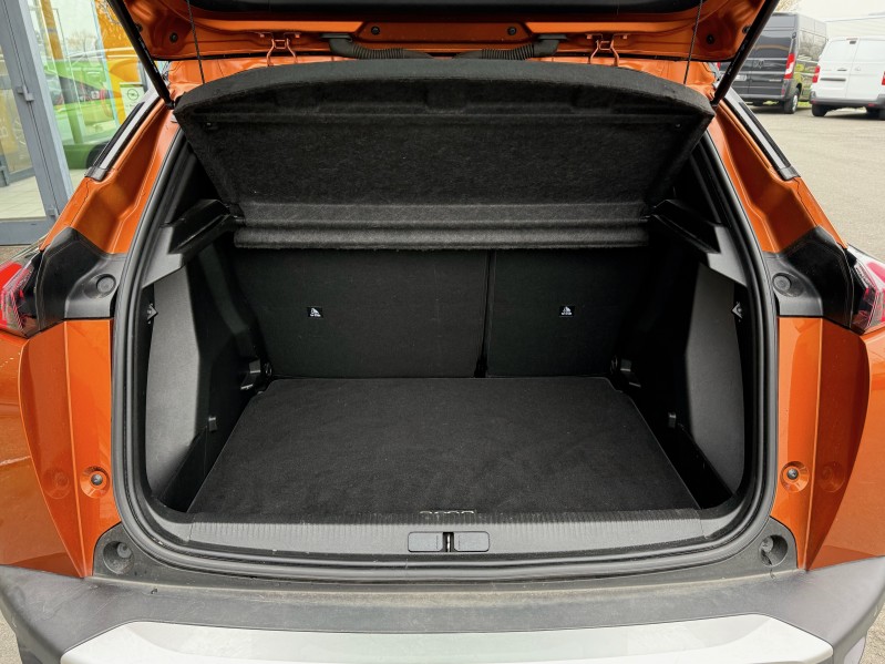 Peugeot 2008 GT 1.5 BlueHDI 110ch - Véhicule d’occasion diesel tout option disponible chez Opel Buquet à Yvetot 76