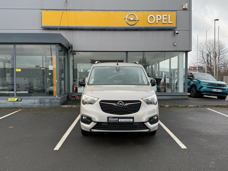 Opel Combo Life Élégance 1.5 Diesel 130ch - Véhicule familial diesel avec peu de kilomètres disponible chez Opel à Yvetot 76