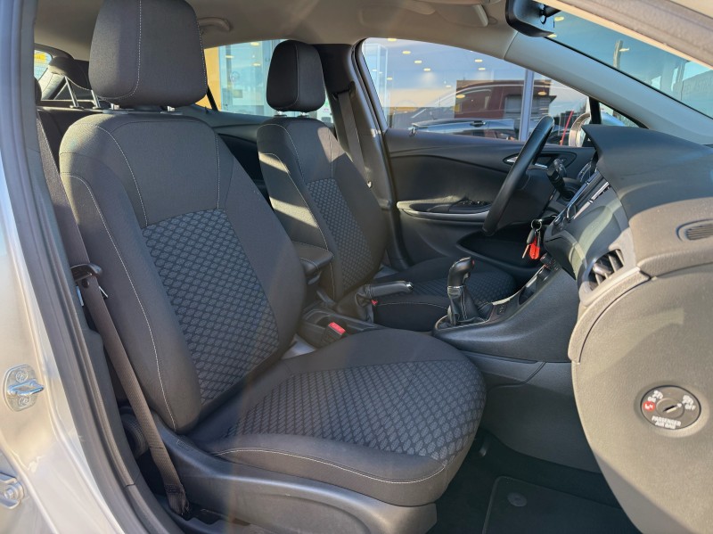 Opel Astra « 120 ans » 1.5 D 110ch BVM6 - Véhicule d’occasion familial diesel disponible chez Opel Buquet Frères & Fils