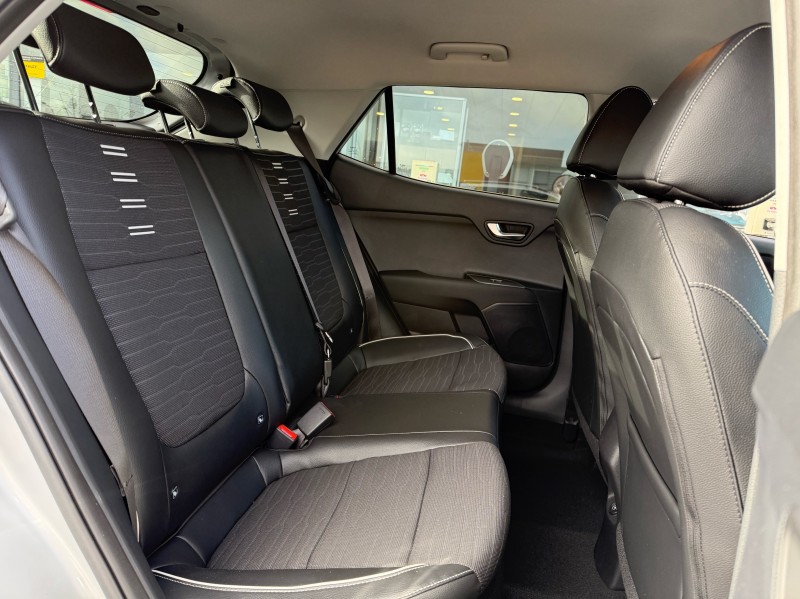 Kia Stonic GT Line 1.0 T-GDI 100ch - SUV avec très peu de kilomètres disponible immédiatement