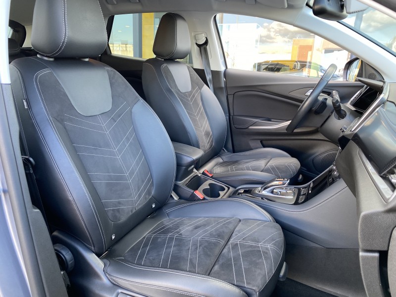 Opel Grandland Ultimate 1.5 Diesel 130ch BVA8 - SUV familial tout option d’occasion disponible chez Opel Buquet à Yvetot 76