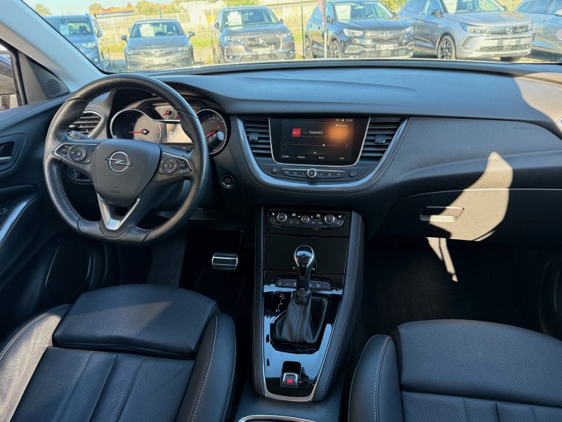 Opel Grandland X Ultimate 1.2 Turbo 130ch BVA8 - SUV d’occasion avec peu de kilomètres disponible immédiatement dans vos établissements Buquet Frères & Fils