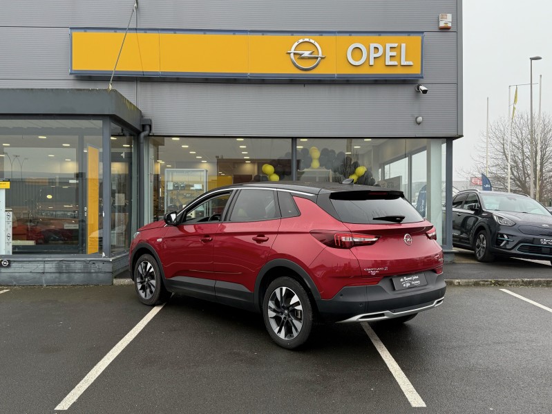 Opel Grandland X Élite 1.5 D 130ch BVM6 - Véhicule d’occasion avec peu de kilomètres disponible chez Opel à Fecamp