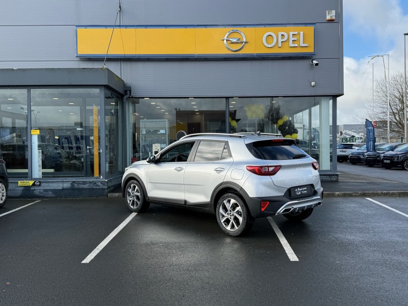 Kia Stonic GT Line 1.0 T-GDI 100ch - SUV avec très peu de kilomètres disponible immédiatement