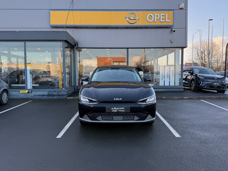 Kia EV6 Active 229ch 2WD - Véhicule familial 100 % électrique disponible chez Opel Buquet à Yvetot