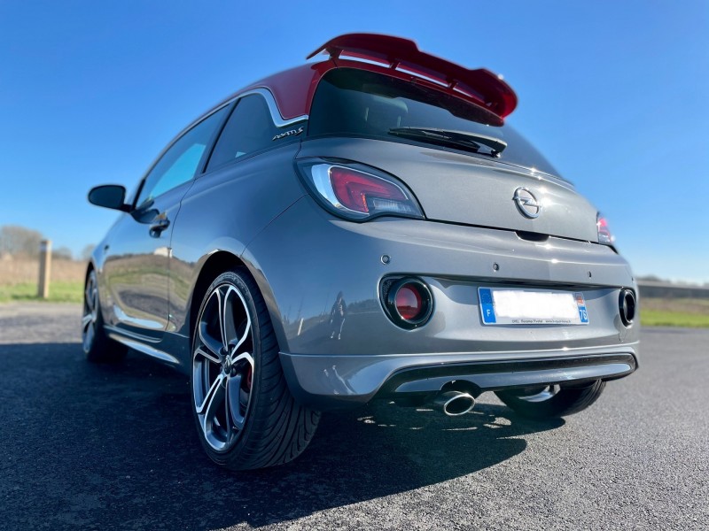 Opel Adam S - Radicalement Sportive !