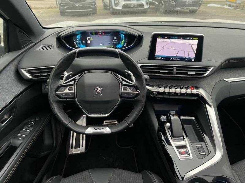 Peugeot 3008 GT phev 225ch - Hybride rechargeable avec un toit ouvrant d'occasion dans vos concessions Buquet Frères et Fils d'Yvetot 76 et de Fécamp 76