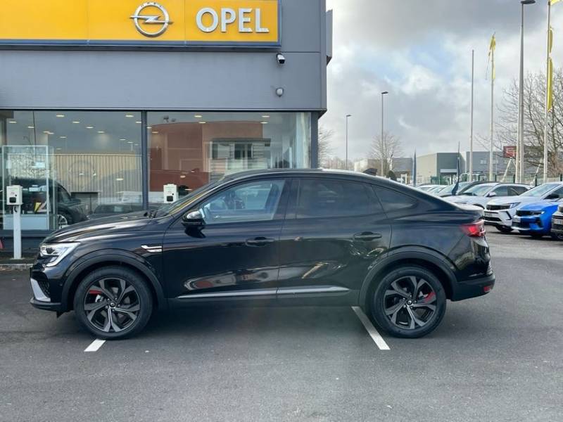 Renault Arkana RS Line 145ch - Véhicule d'occasion en motorisation Hybride sur les concessions Buquet Frères et Fils 76 d'Yvetot et de Fécamp