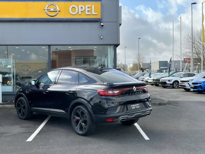 Renault Arkana RS Line 145ch - Véhicule d'occasion en motorisation Hybride sur les concessions Buquet Frères et Fils 76 d'Yvetot et de Fécamp