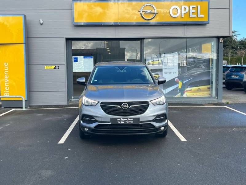 Opel Grandland X Edition Business 1.2 essence 130ch d'occasion - SUV en boîte de vitesse automatique