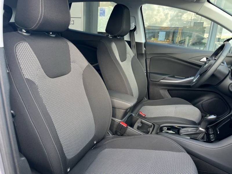 Opel Grandland X Edition Business 1.2 essence 130ch d'occasion - SUV en boîte de vitesse automatique