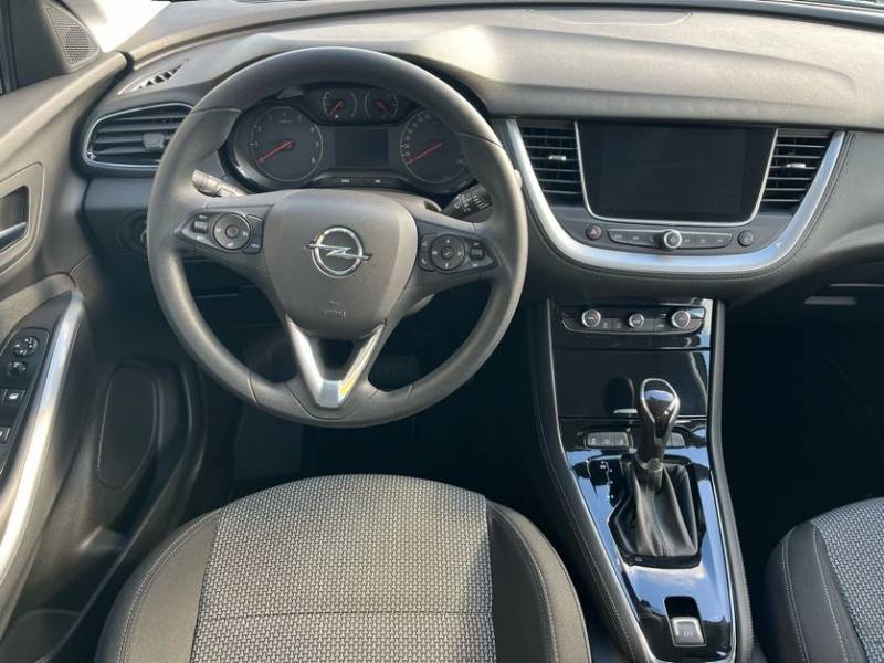 Opel Grandland X Edition Business 1.2 essence 130ch d'occasion - SUV en boîte de vitesse automatique