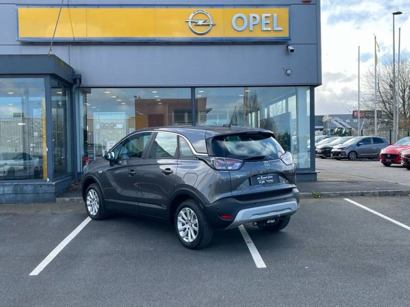 Opel Crossland Elegance 1.2 essence Turbo 110ch - Véhicule SUV d'occasion avec GPS Pack city et crochet d'attelage à Yvetot et Fécamp 76