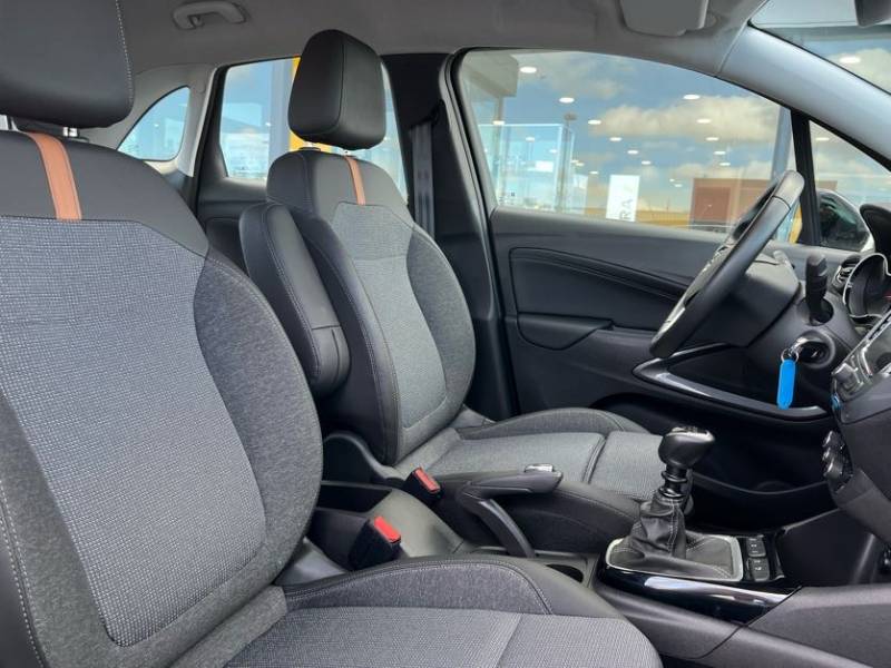 Opel Crossland Elegance 1.2 essence Turbo 110ch - Véhicule SUV d'occasion avec GPS Pack city et crochet d'attelage à Yvetot et Fécamp 76