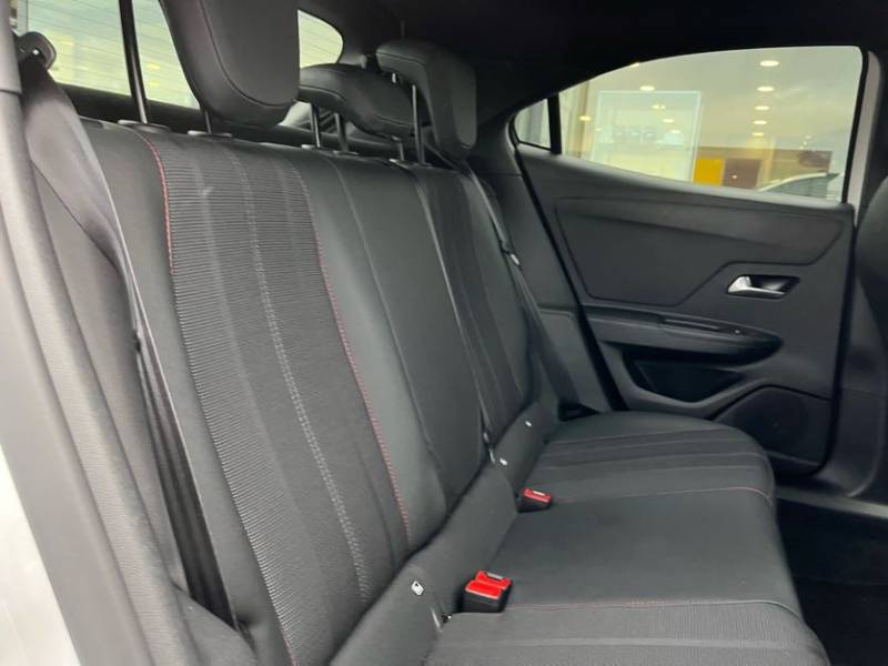 Opel Mokka GS Line 1.2 essence Turbo 130ch - Véhicule SUV d'occasion avec Pure Panel dans vos concessions Buquet Frères et Fils 76