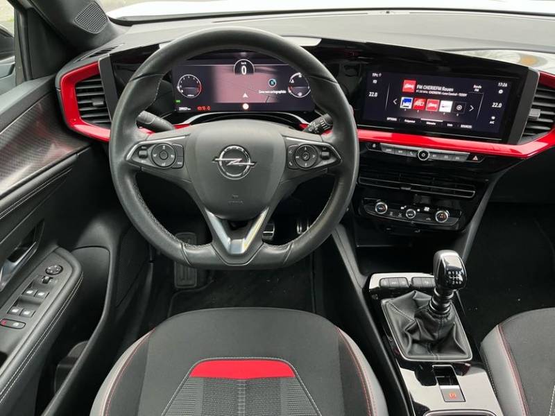 Opel Mokka GS Line 1.2 essence Turbo 130ch - Véhicule SUV d'occasion avec Pure Panel dans vos concessions Buquet Frères et Fils 76