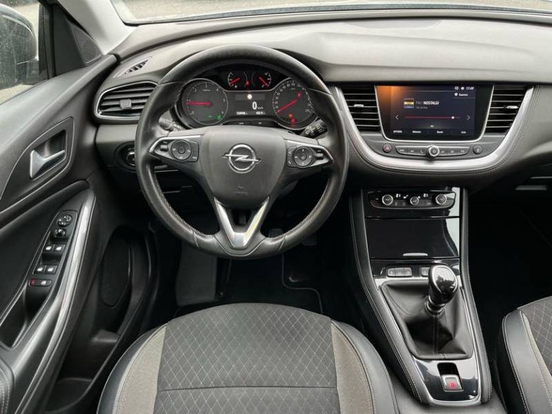 Opel Grandland X Innovation 1.5 D 130ch - Véhicule avec croché d'attelage dans vos concession Opel Buquet 76