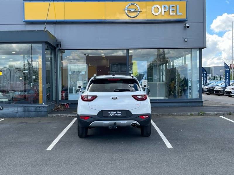 Kia Stonic Design 1.0 T-GDi 120ch essence d’occasion - Véhicule SUV essence avec un crochet d'attelage à Yvetot 76 et Fécamp 76