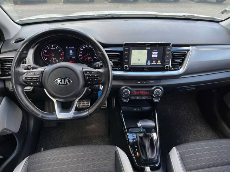 Kia Stonic Design 1.0 T-GDi 120ch essence d’occasion - Véhicule SUV essence avec un crochet d'attelage à Yvetot 76 et Fécamp 76