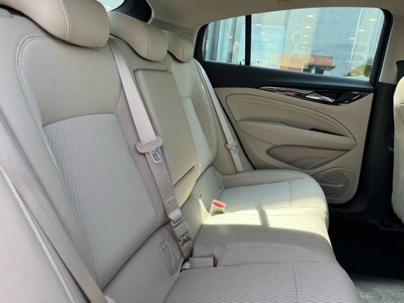 Opel Insignia GS Innovation 1.5 essence Turbo 165ch - Voiture familiale et spacieuse dans vos concessions de Fécamp 76 et d'Yvetot 76 - Ets Buquet frères et Fils 76