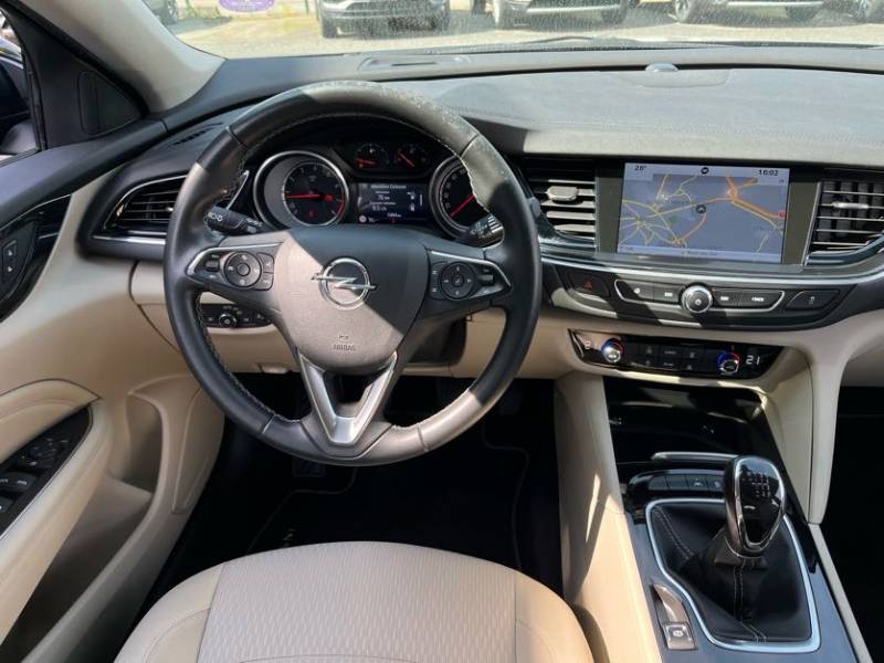 Opel Insignia GS Innovation 1.5 essence Turbo 165ch - Voiture familiale et spacieuse dans vos concessions de Fécamp 76 et d'Yvetot 76 - Ets Buquet frères et Fils 76