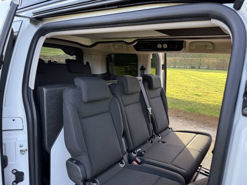 Opel Zafira Crosscamp d'occasion à Fécamp et Yvetot : van aménagé diesel automatique garanti 12 mois disponible immédiatement