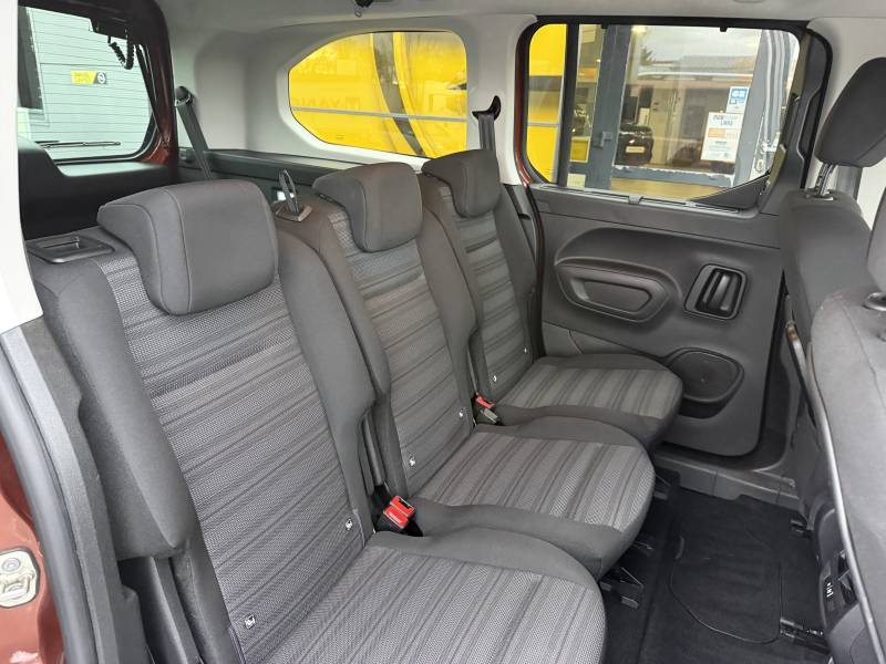 Opel Combo Life d’occasion à Fécamp et Yvetot : monospace diesel 7 places garanti chez Opel Buquet Frères & Fils disponible