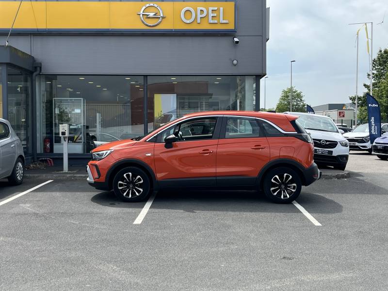 Opel Crossland Elegance Business 1.5 diesel 110ch - Véhicule SUV d'occasion avec GPS et crochet d'attelage