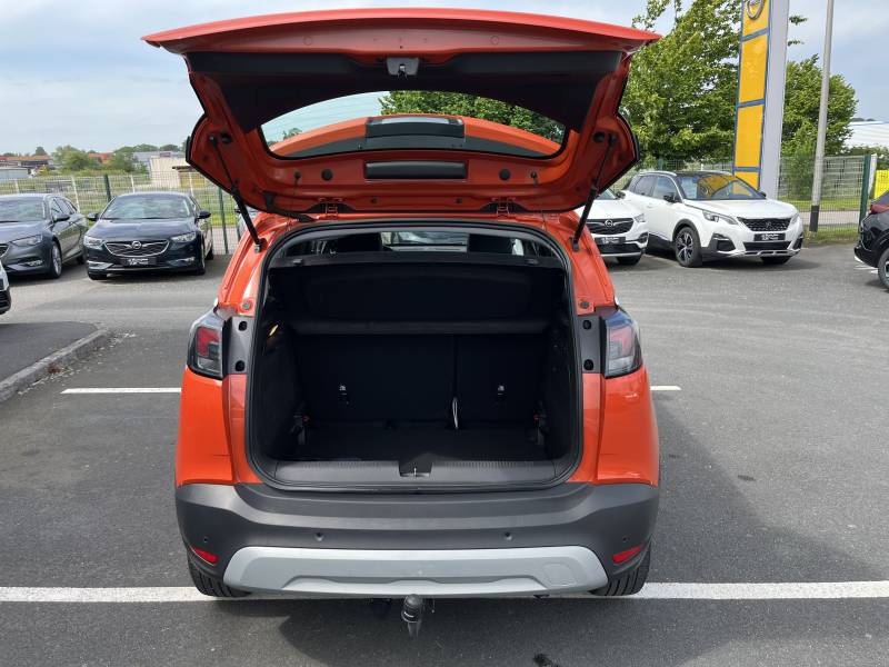 Opel Crossland Elegance Business 1.5 diesel 110ch - Véhicule SUV d'occasion avec GPS et crochet d'attelage