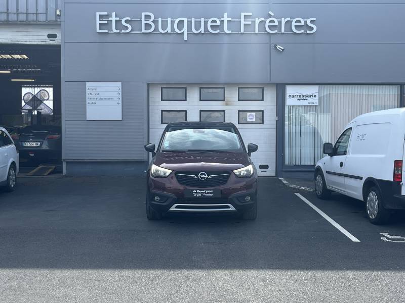 Opel Crossland X Innovation 1.2 essence Turbo 110ch - Véhicule d'occasion avec GPS, Pack City et jantes alu 17