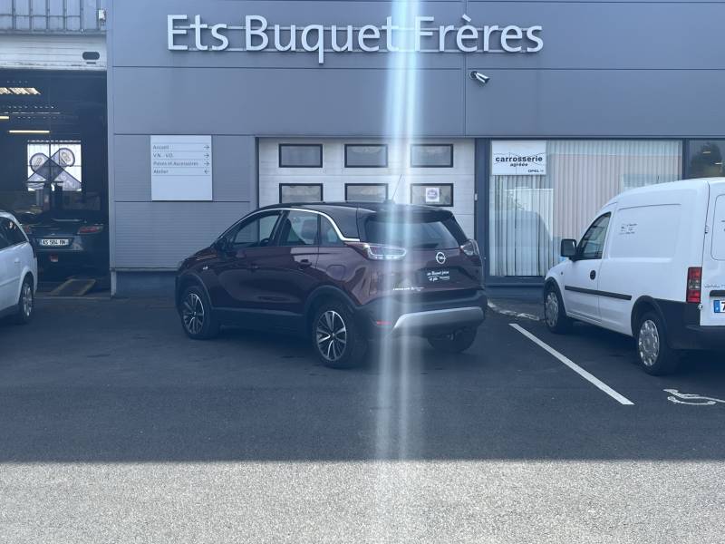 Opel Crossland X Innovation 1.2 essence Turbo 110ch - Véhicule d'occasion avec GPS, Pack City et jantes alu 17