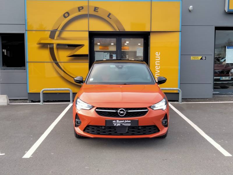 Opel Corsa quasi neuve - Essence à Fécamp 76
