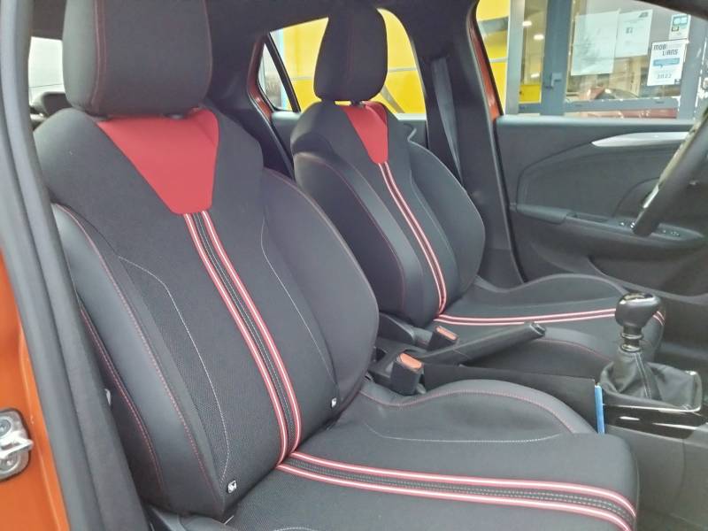 Opel Corsa quasi neuve - Essence à Fécamp 76