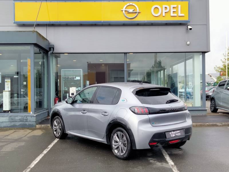 Arrière Peugeot e-208 d'occasion à Yvetot et Fécamp 76
