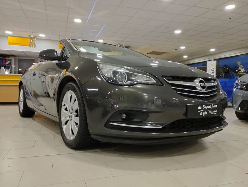 Opel Cascada cosmo pack CDTI diesel 165ch - Véhicule cabriolet 4 places d'occasion