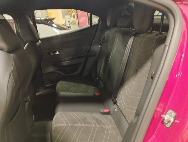 Opel Mokka Ultimate d'occasion - Véhicule SUV 1.2 essence boîte de vitesse automatique Turbo 130ch dans vos concessions Opel d'Yvetot 76 et de Fécamp 76