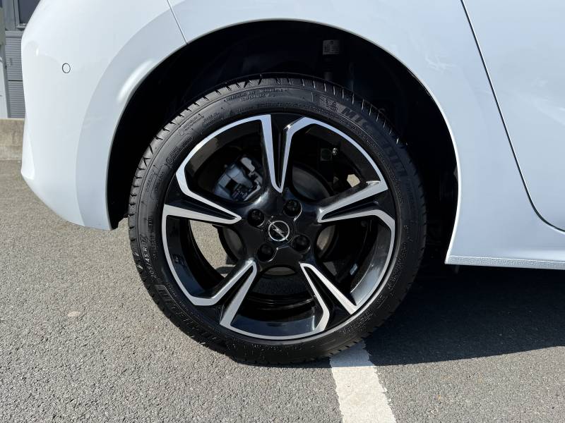 Opel Corsa GS Hybrid 110ch de démonstration disponible à Fécamp sous garantie constructeur disponible chez OPEL Buquet Frères
