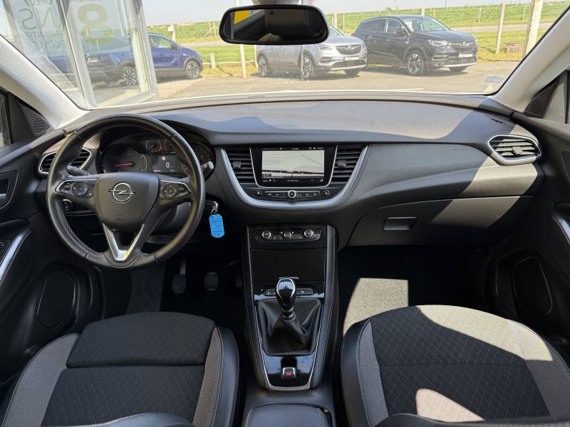 Opel Grandland X OPEL2020 d'occasion diesel 130ch disponible à Fécamp et Yvetot SUV familial avec attelage garantie 12 mois