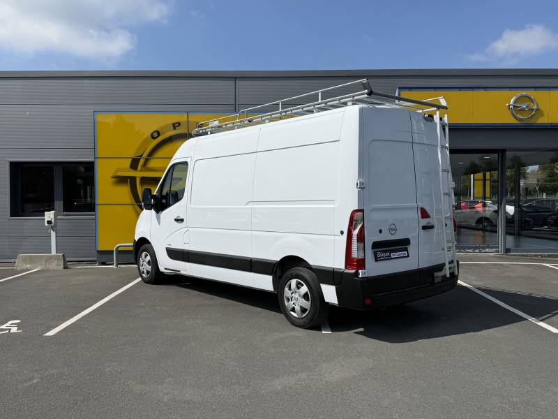 Opel Movano d'occasion disponible à Fécamp ou Yvetot L2H2 2.3 CDTI 135ch BiTurbo utilitaire garantie 12 mois disponible immédiatement